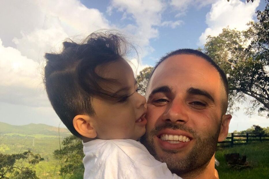 Cláudio Viana e o filho Benjamín