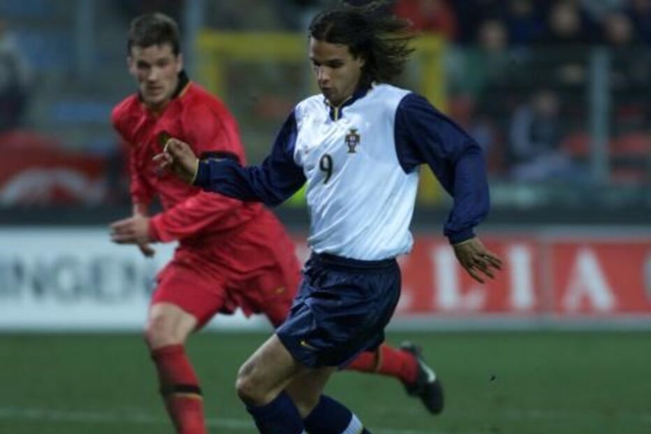 Portugal empatou a uma bola, em amigável de 2000