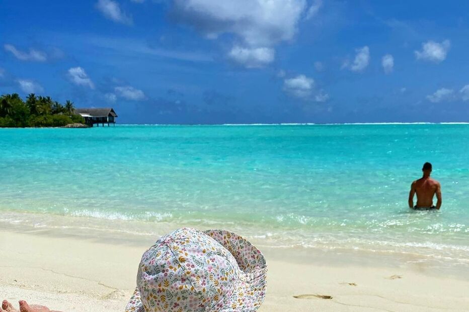 Vlachodimos e a filha nas Maldivas