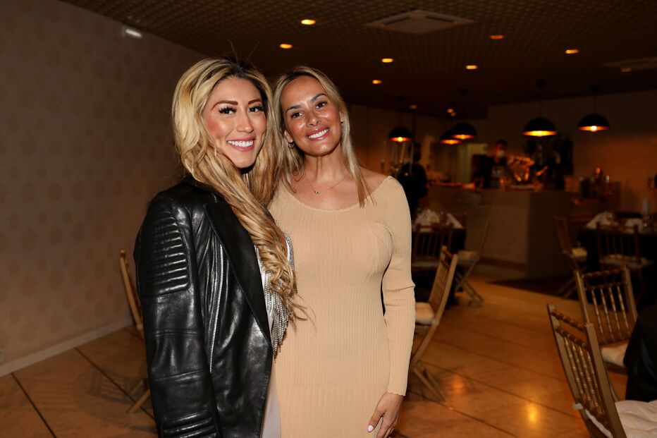 Renee Castellanos e Helena Isabel