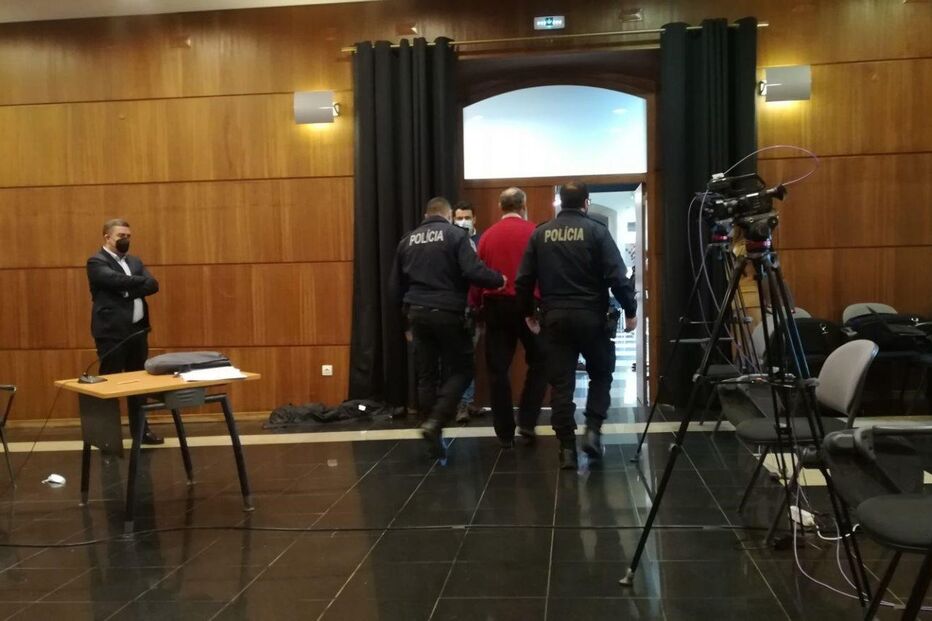 Antigo empresário julgado por agredir autarcas em Abrantes