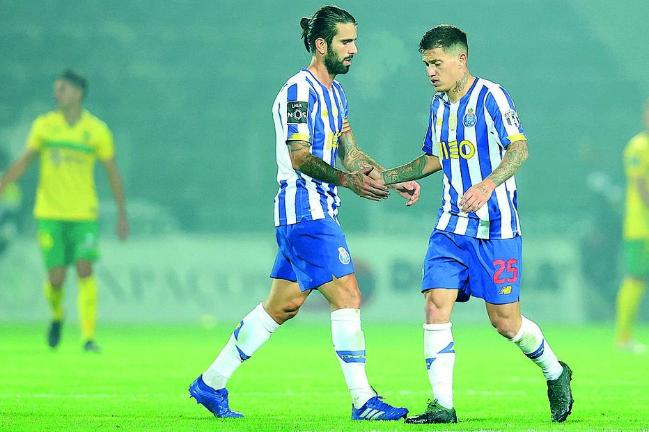 Sérgio Oliveira e Octávio podem rumar ao futebol inglês