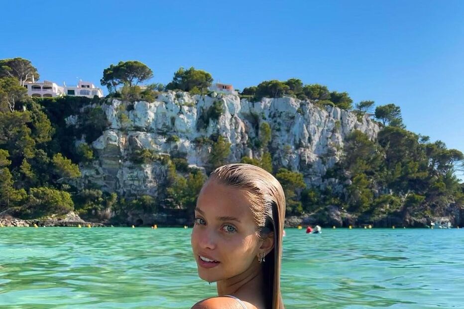 Margarida Corceiro de férias em Menorca