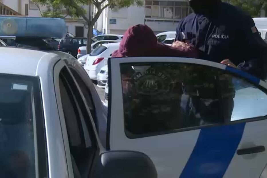 PSP dá forte golpe a rede de tráfico de droga em Faro e Loulé