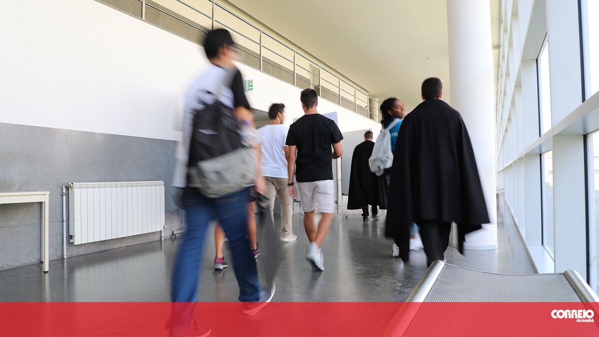 Liberal Initiative wants to lift space restrictions for international students at private universities