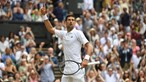 Djokovic conquista Wimbledon com vitória sobre Berrettini e iguala recorde de títulos do Grand Slam