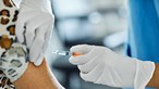 Regulador europeu inicia avaliação de nova vacina da Sanofi Pasteur contra a Covid-19