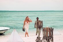 João Cancelo pediu a namorada em casamento