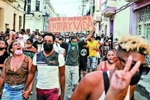 ’Patria y Vida’ é tema de uma música que enfurece o regime. É o oposto ao lema castrense ‘Patria o Muerte’