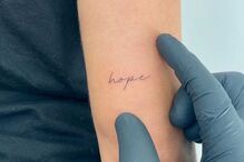 Tatuagem que a irmã fez para Constança Braddell