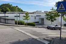 Falha na entrega de declaração para apoio social motiva diferendo. Centro Escolar de Seia não permitiu entrada