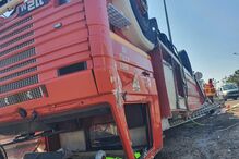 Dois feridos em despiste de autotanque dos bombeiros seguido de capotamento na Figueira da Foz	