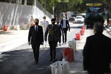 Dezenas nas cerimónias fúnebres de Otelo Saraiva de Carvalho