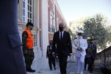 Dezenas nas cerimónias fúnebres de Otelo Saraiva de Carvalho