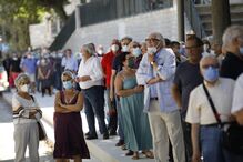 Dezenas nas cerimónias fúnebres de Otelo Saraiva de Carvalho