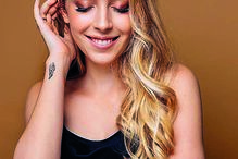 Sara Carreira morreu num acidente de viação, aos 21 anos