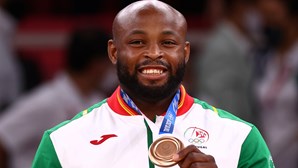 A 'ginga' do judoca Jorge Fonseca conquistou o bronze nos tatamis dos Jogos Olímpicos