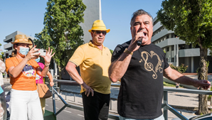 Toy e Augusto Canário deram mais um concerto móvel em Setúbal