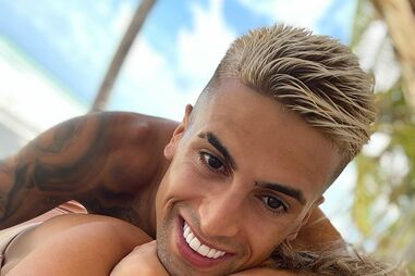 João Cancelo e Daniela Machado passam noite romântica após noivado