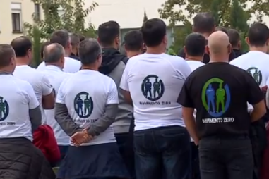 Castigo para polícias fardados em manifestação do Movimento Zero