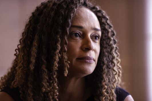Isabel dos Santos apontou esta segunda-feira em entrevista que, nos quase dez anos de governação de João Lourenço, o país regrediu e "não atingiu o patamar em que deveria estar"