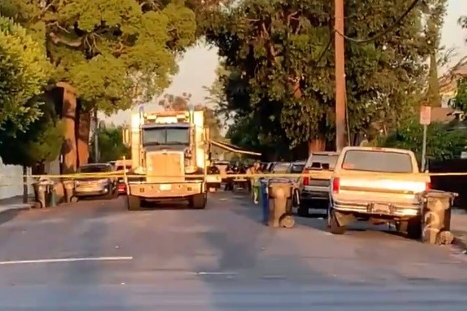 2021-07-01_09_07_25 Pelo menos 17 feridos em explosão de camião num bairro em Los Angeles.jpg