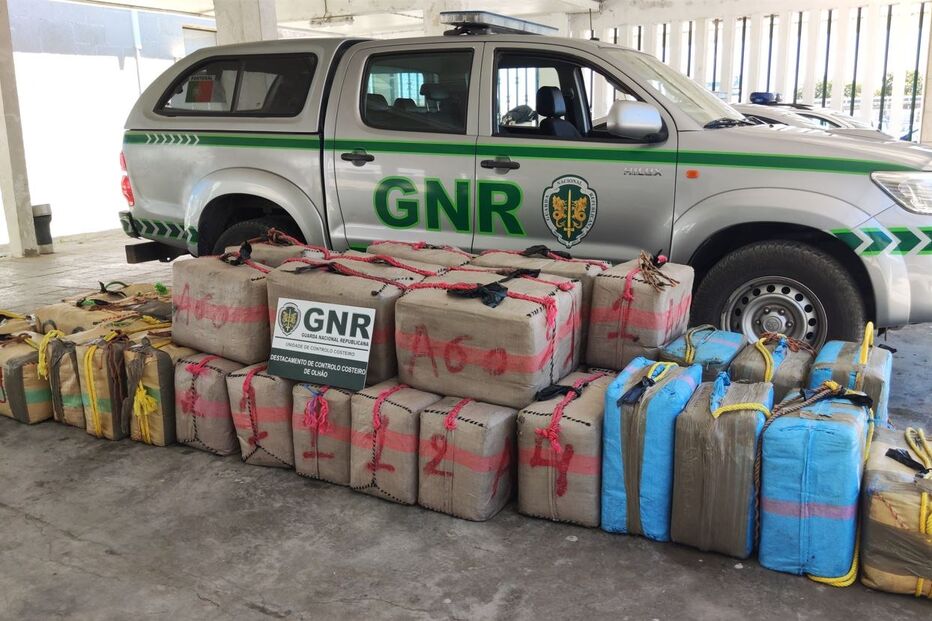 GNR apreende mais de 1,3 toneladas de haxixe na Ria Formosa