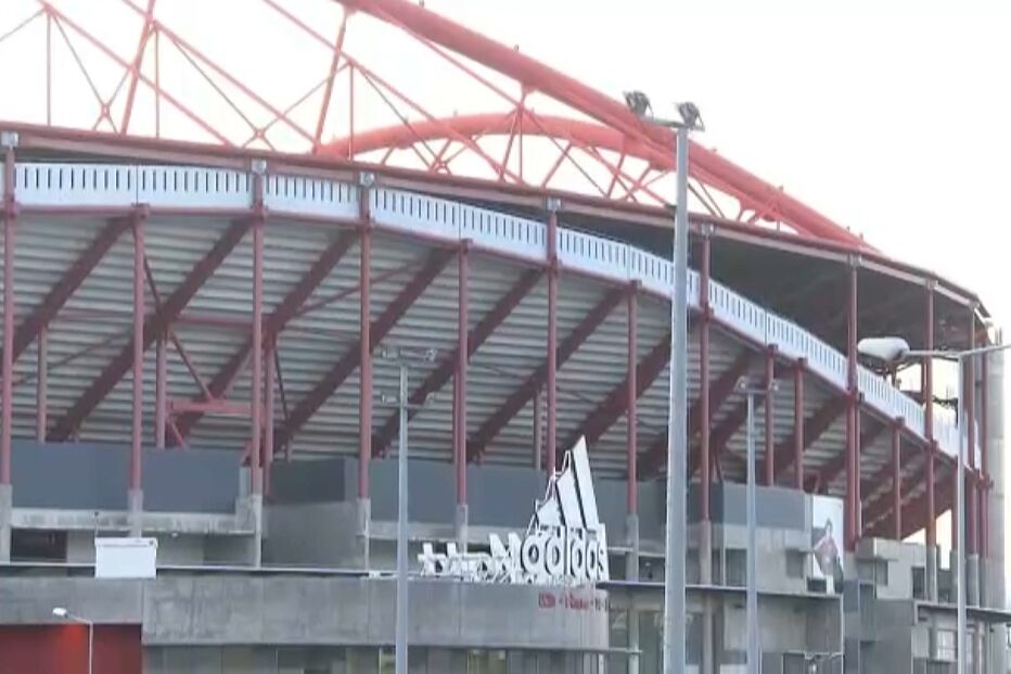 Vieira saca dinheiro vivo do Benfica. Novo processo na PJ segue movimentos financeiros