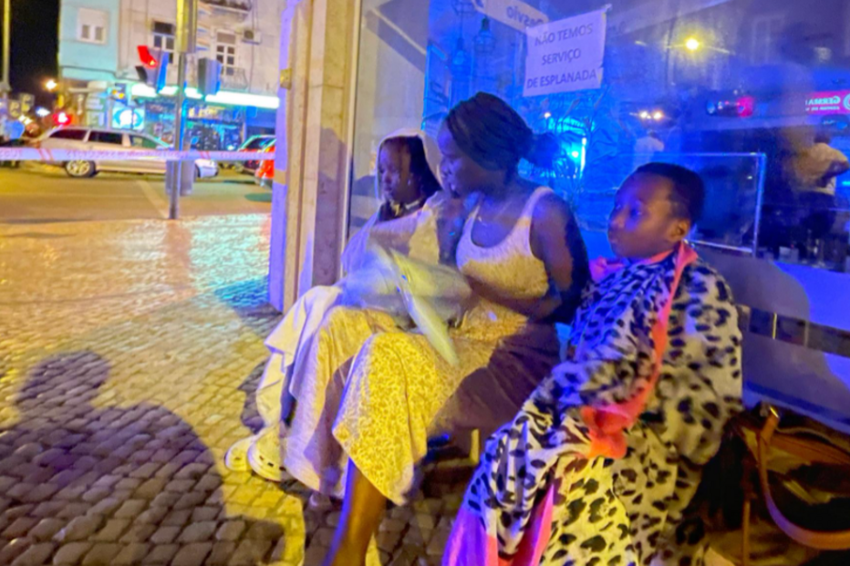 Família conta ao CM como escapou ao horror das chamas em prédio de Lisboa