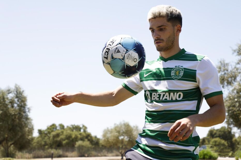 Rúben Vinagre regressou a Alcochete, onde fez parte da sua formação antes de rumar ao Mónaco   