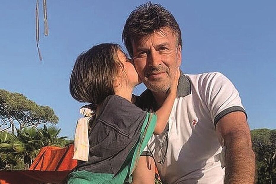 Tony Carreira com a neta Beatriz