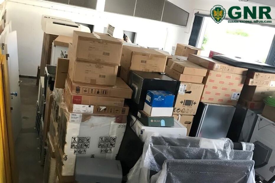 Material apreendido no valor de 500 mil euros