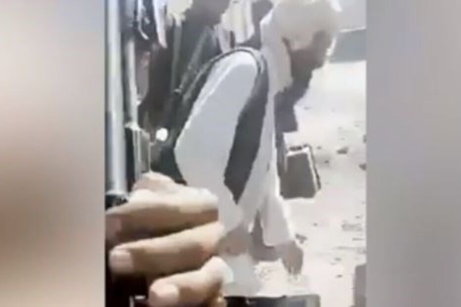 Talibãs executam 22 soldados de unidade das Forças Especiais afegãs 