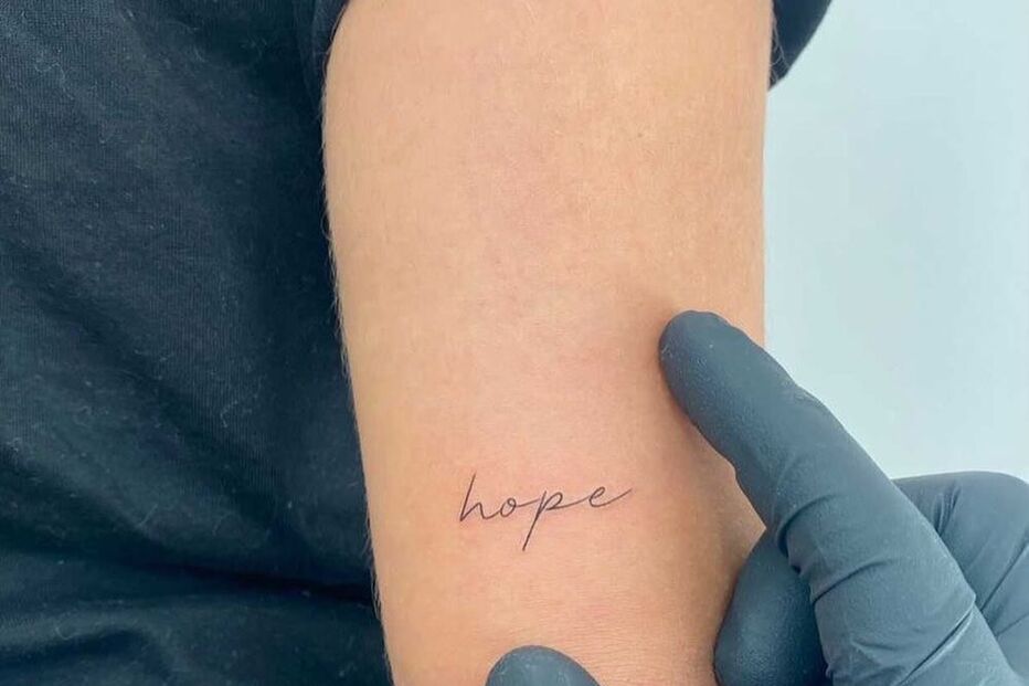 Tatuagem que a irmã fez para Constança Braddell