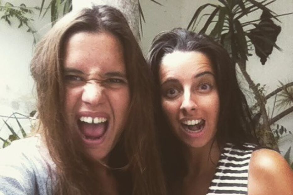 Constança Braddell com a irmã Vera Salvador Marques