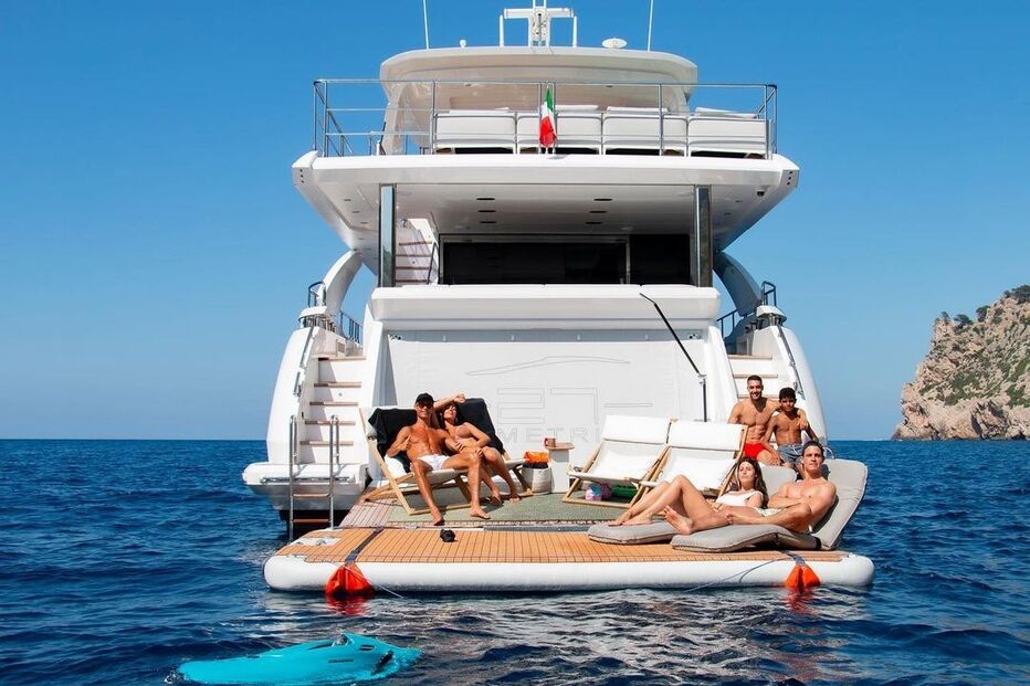 Cristiano Ronaldo com os amigos nas suas férias em Palma de Maiorca