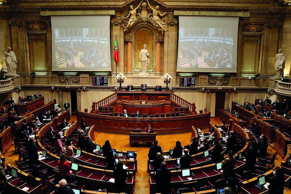 Propostas do CDS-PP, IL e PS vão ser discutidas e votadas em plenário no próximo dia 20  