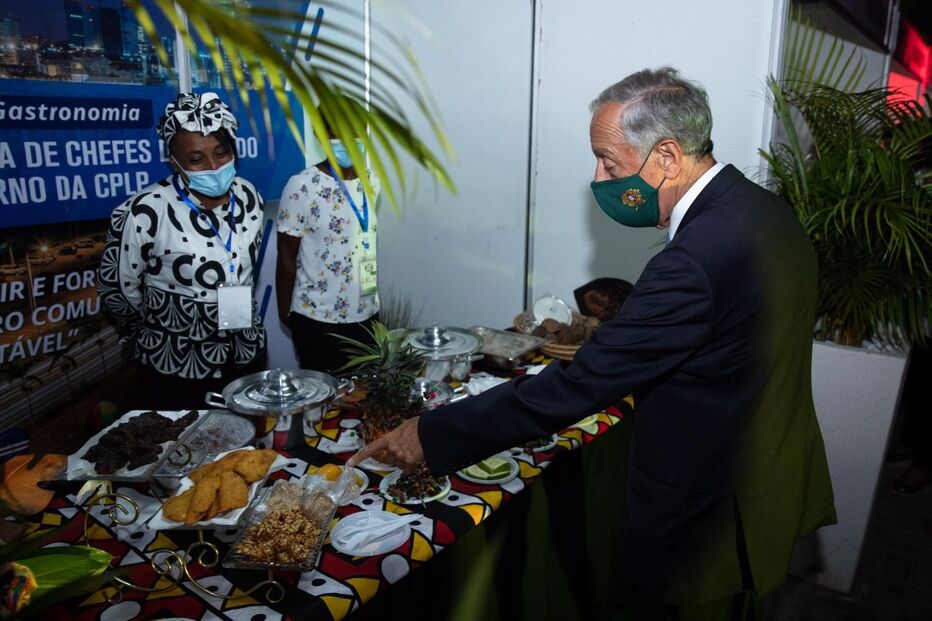 Marcelo Rebelo de Sousa no Yatch Club de Sobrinho