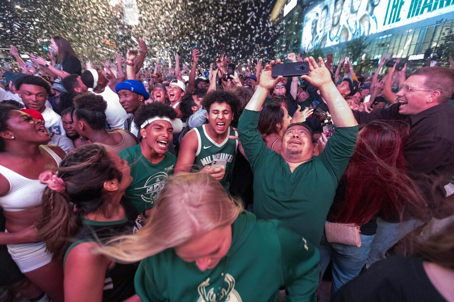 Milwaukee Bucks campeões da NBA pela segunda vez 50 anos