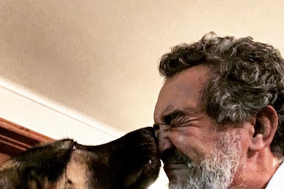 Rogério Samora e a cadela, Roca