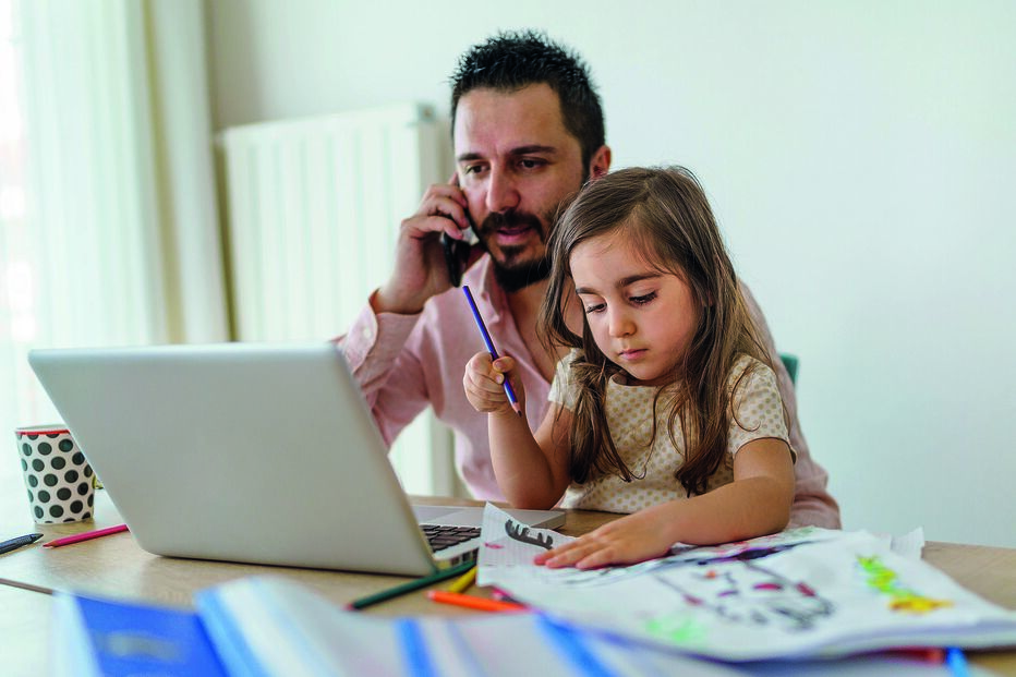 O teletrabalho deixa de ser obrigatório a partir de 1 de agosto mas  continua a ser recomendado sempre que as funções o permitirem    