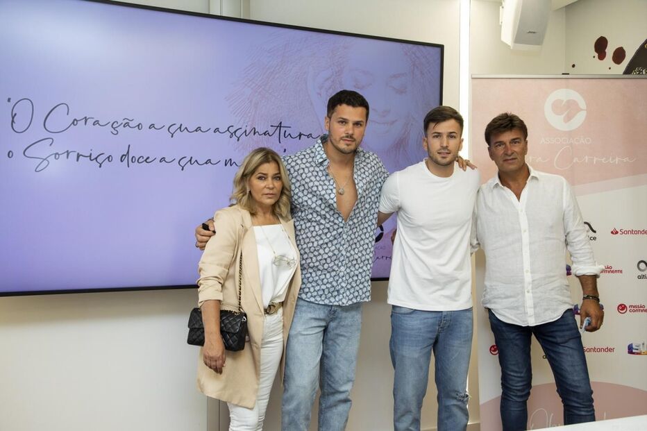 Família Carreira mostra-se unida em momentos de dor