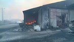 Armazém, casa e carrinha ardem em incêndio de Castro Marim
