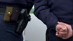 Dois homens detidos por tráfico de droga e posse de arma proibida pela GNR da Covilhã 
