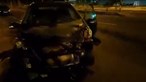 Colisão aparatosa entre três carros provoca três feridos em Faro 