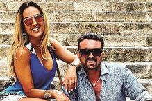 João com a ex-namorada Dina Kelly