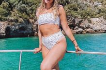 Rita Salvador sexy nas férias 