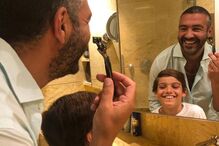 Alexandre Esteves de Oliveira com os filhos