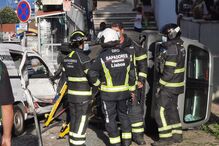 Homem ferido após despiste com capotamento de um jipe em Lisboa