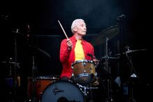 Morreu Charlie Watts, baterista dos Rolling Stones